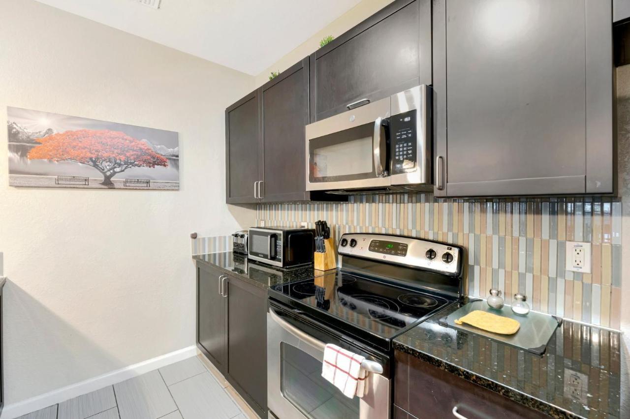 Tropical 3Br Suite-2 Resort Style Pools-5 Mil To Bay-Gym-Close To Beach Tampa Exterior photo