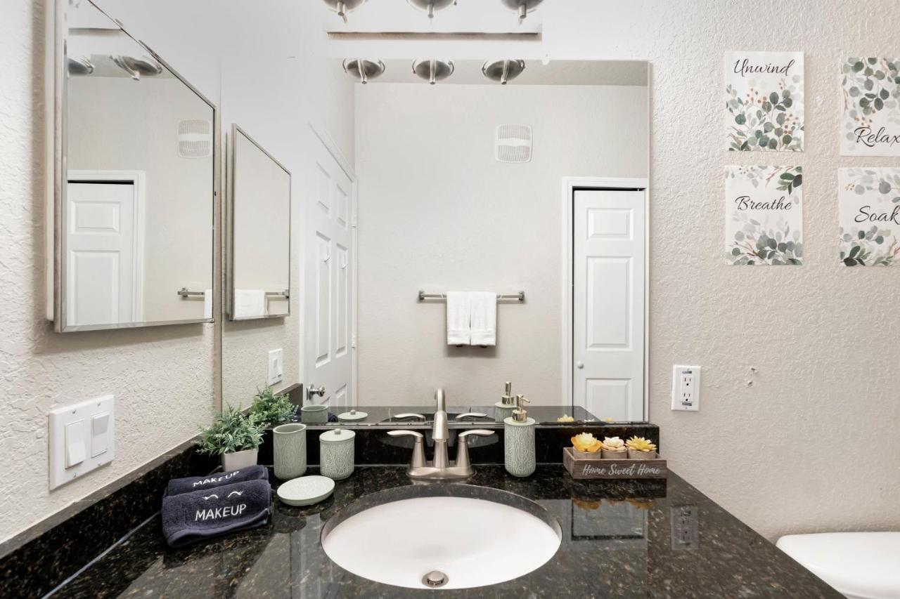 Tropical 3Br Suite-2 Resort Style Pools-5 Mil To Bay-Gym-Close To Beach Tampa Exterior photo